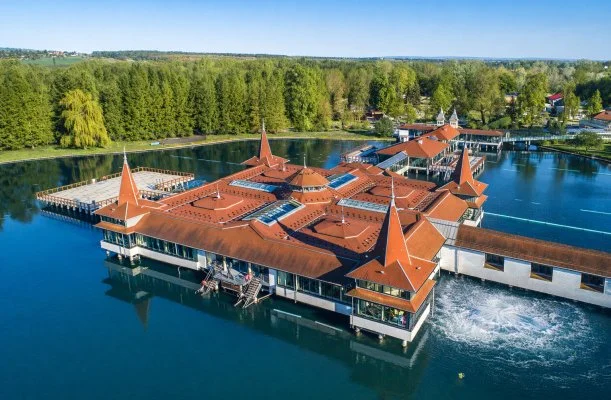 Bonvital Wellness & Gastro Hotel H�v�z