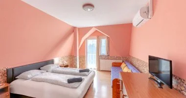 Napi �rak �nell�t�ssal (1 �jt�l)