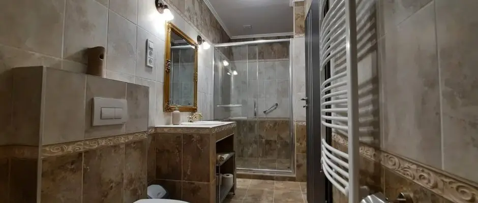 Borostyn Szllshely Debrecen