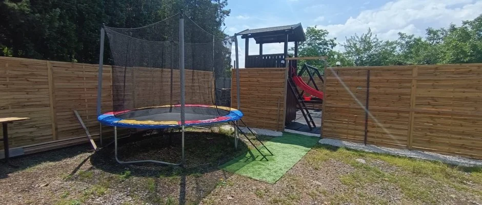 Borostyn Szllshely Debrecen