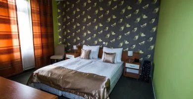 K�t �nnep k�z�tt