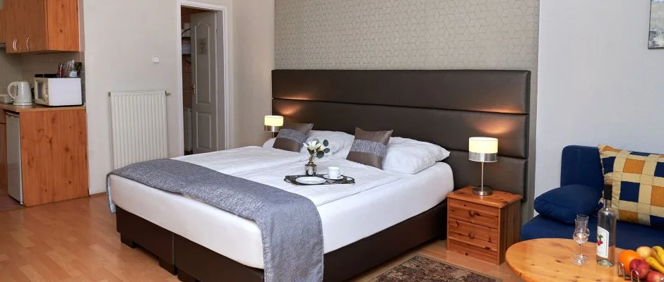 Brigitte Apartman Bk, Bkfrd