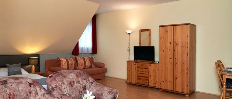 Brigitte Apartman Bk, Bkfrd