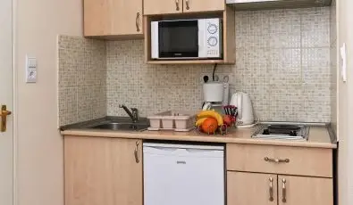 Brigitte Apartman Bk, Bkfrd