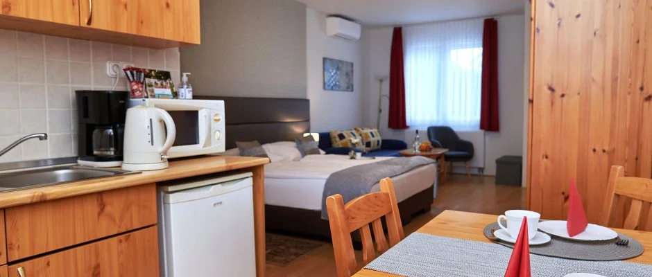 Brigitte Apartman Bk, Bkfrd