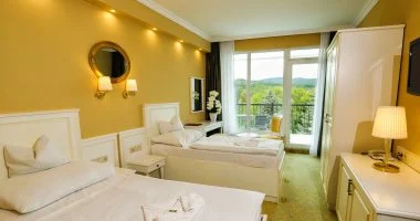 All inclusive pihen�s f�rd�bel�p�vel (min. 2 �j)