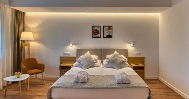 H�sv�t - teljes el�refizet�ssel (min. 2 �j)