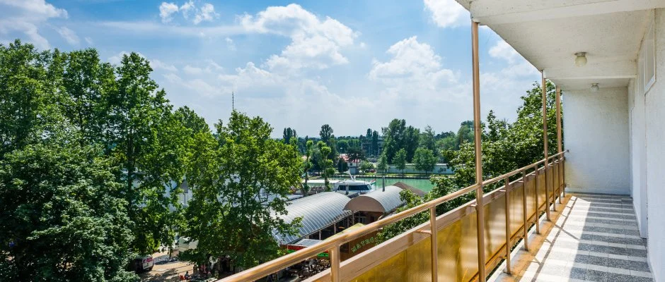 CE Napfny Hotel Sifok