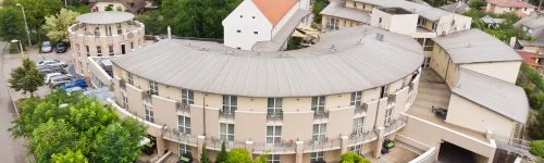CE Plaza Hotel