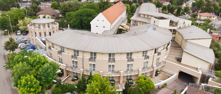 CE Plaza Hotel Sifok