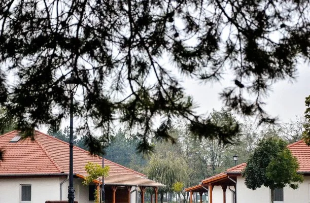 Cegldfrd Apartmanpark s Kemping Cegld