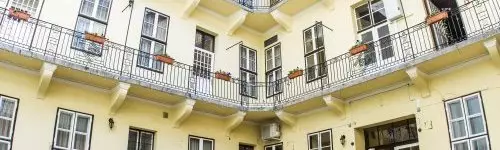 Central Hotel 21