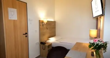 Pünkösd (min. 3 éj)