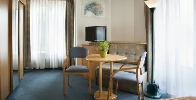 Október 23. (min. 3 éj)