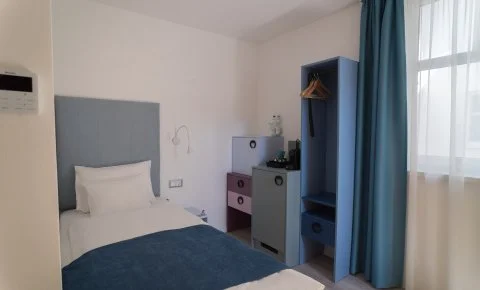 Civitas Hotel Sopron - Vissza nem térítendő ár reggelivel