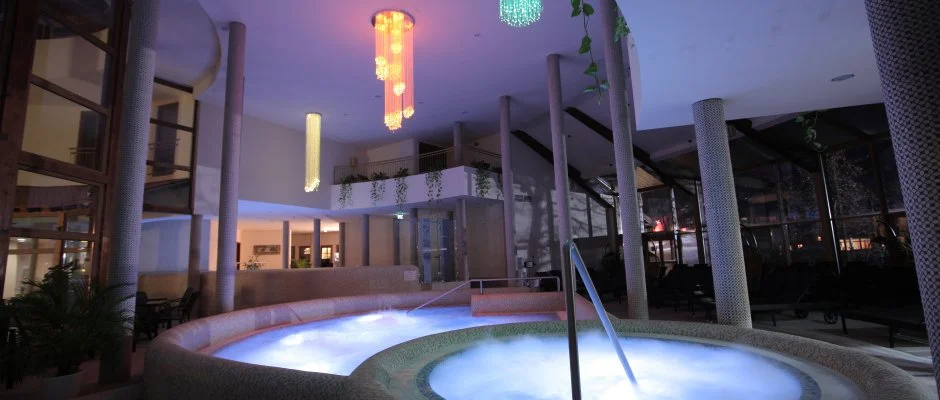 Colosseum Wellness Hotel Mrahalom