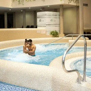 Colosseum Wellness Hotel Mórahalom - Kedvezményes ár félpanzióval (min. 2 éj)