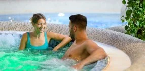 Colosseum Wellness Hotel - Kedvezm�nyes �r f�lpanzi�val