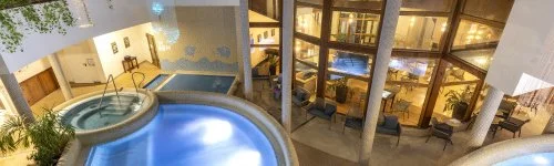 Colosseum Wellness Hotel M�rahalom