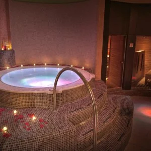  Gyula - Napi árak reggelivel