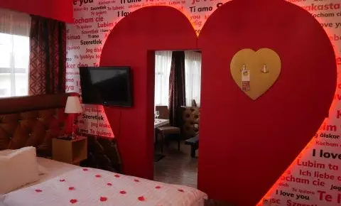 Corvin Hotel Gyula - Napi árak önellátással