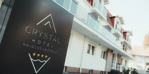 Crystal Hotel Hajd�szoboszl�