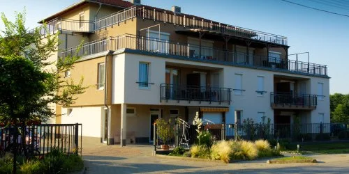 Solaris Apartman & Resort Cserkesz�l�