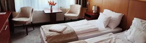 D-Hotel