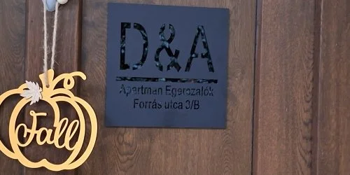 DA Apartmanh�z Egerszal�k