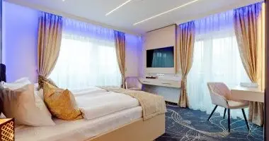 Augusztus 20. - teljes elrefizetssel (min. 2 j)