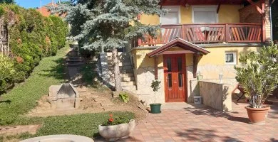 Okt�ber 23. (min. 2 �j)