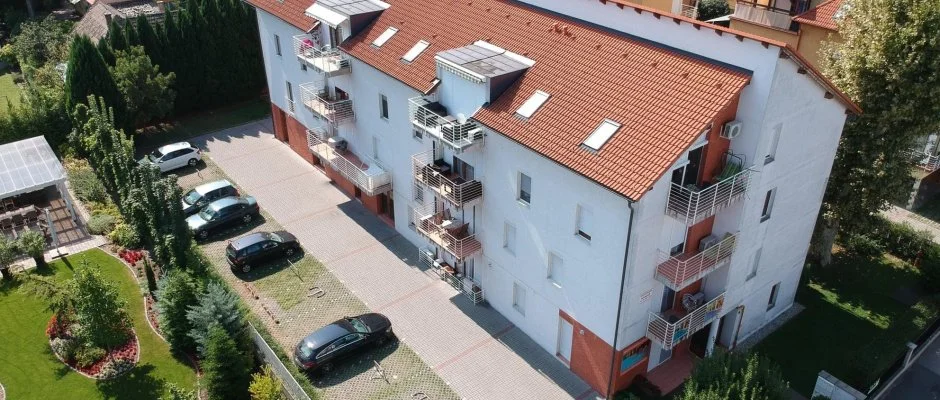 Dorina Wellness Apartman Sifok