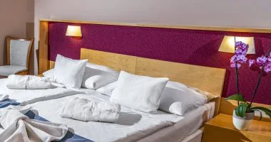 Kt nnep kztt (min. 3 j)