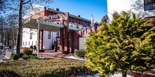 Dr�va Hotel Hark�ny