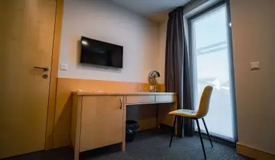 Eleven Business & Sport Hotel Jszrokszlls