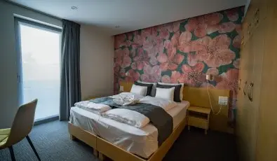 Eleven Business & Sport Hotel Jszrokszlls