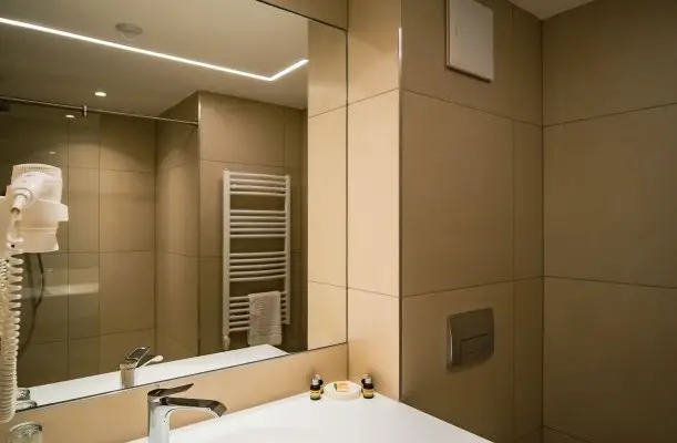 Eleven Business & Sport Hotel Jászárokszállás