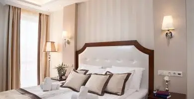 Augusztus 20. (min. 2 éj)