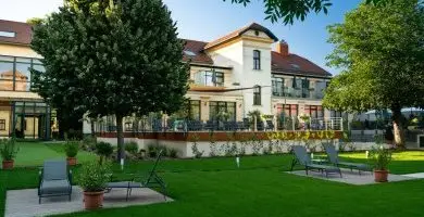 Napi árak büféreggelivel (1 éjtől)