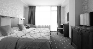 Két ünnep között (min. 2 éj)