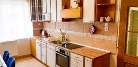 �lm�ny Vend�gh�z - Napi �rak