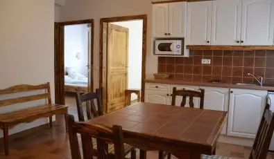 EMAN Apartmanh�z S�rv�r