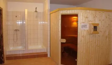 EMAN Apartmanh�z S�rv�r