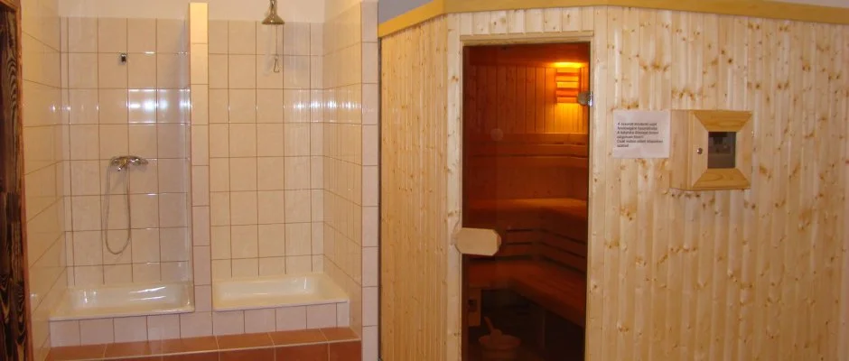 EMAN Apartmanh�z S�rv�r