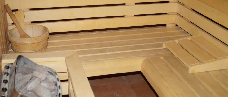 EMAN Apartmanh�z S�rv�r