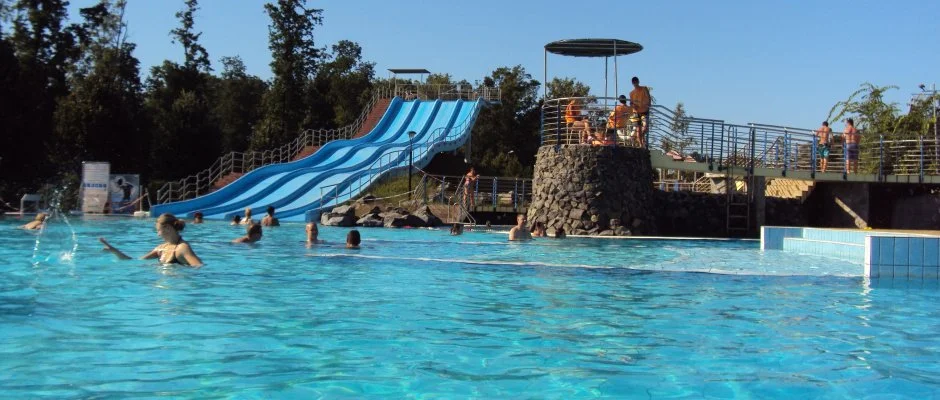 EMAN Apartmanh�z S�rv�r