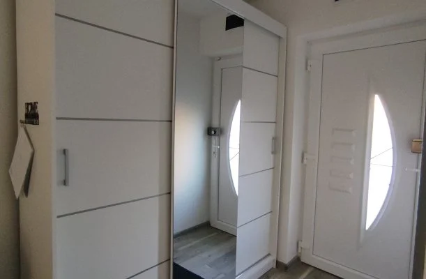 �nId�m Orosh�za