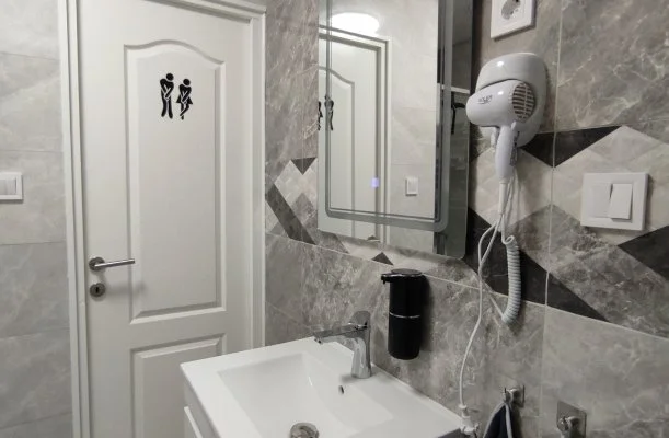 �nId�m Orosh�za