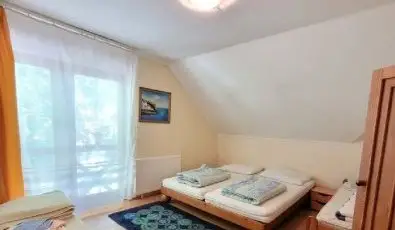 Szarvas Panzi Erdbnye