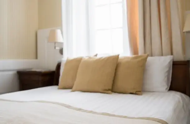 Erzsbet Nagy Szlloda Paks